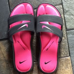 Nike Comfort Footbed Sandals
